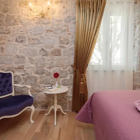 Priska Heritage 4*